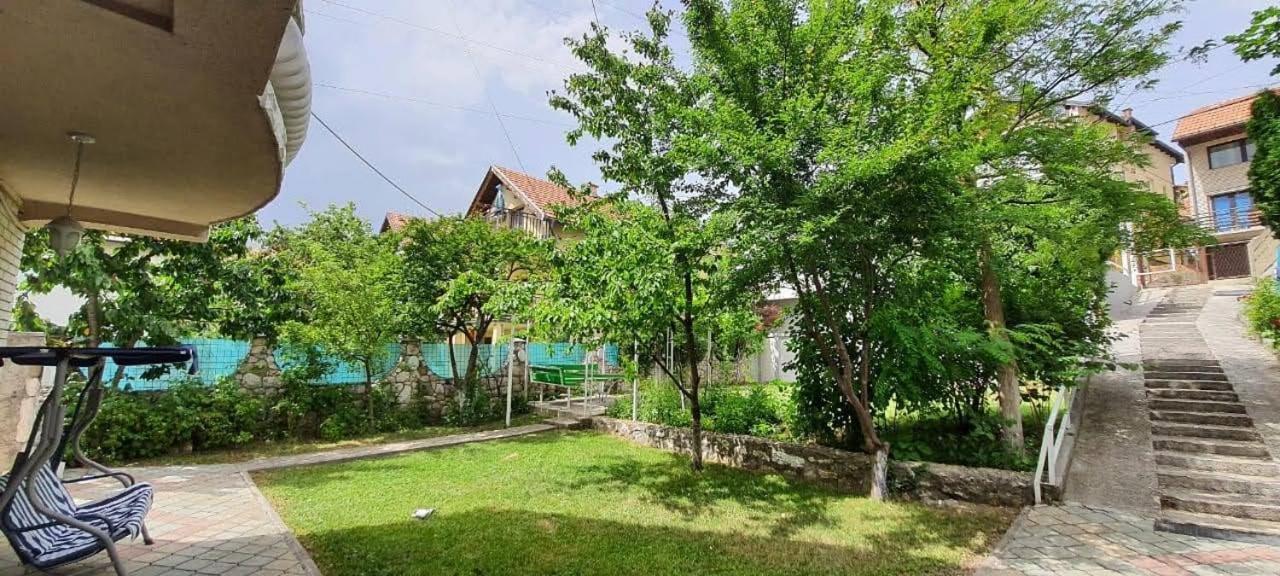 Villa Sunny Side Sarajevo Exterior photo