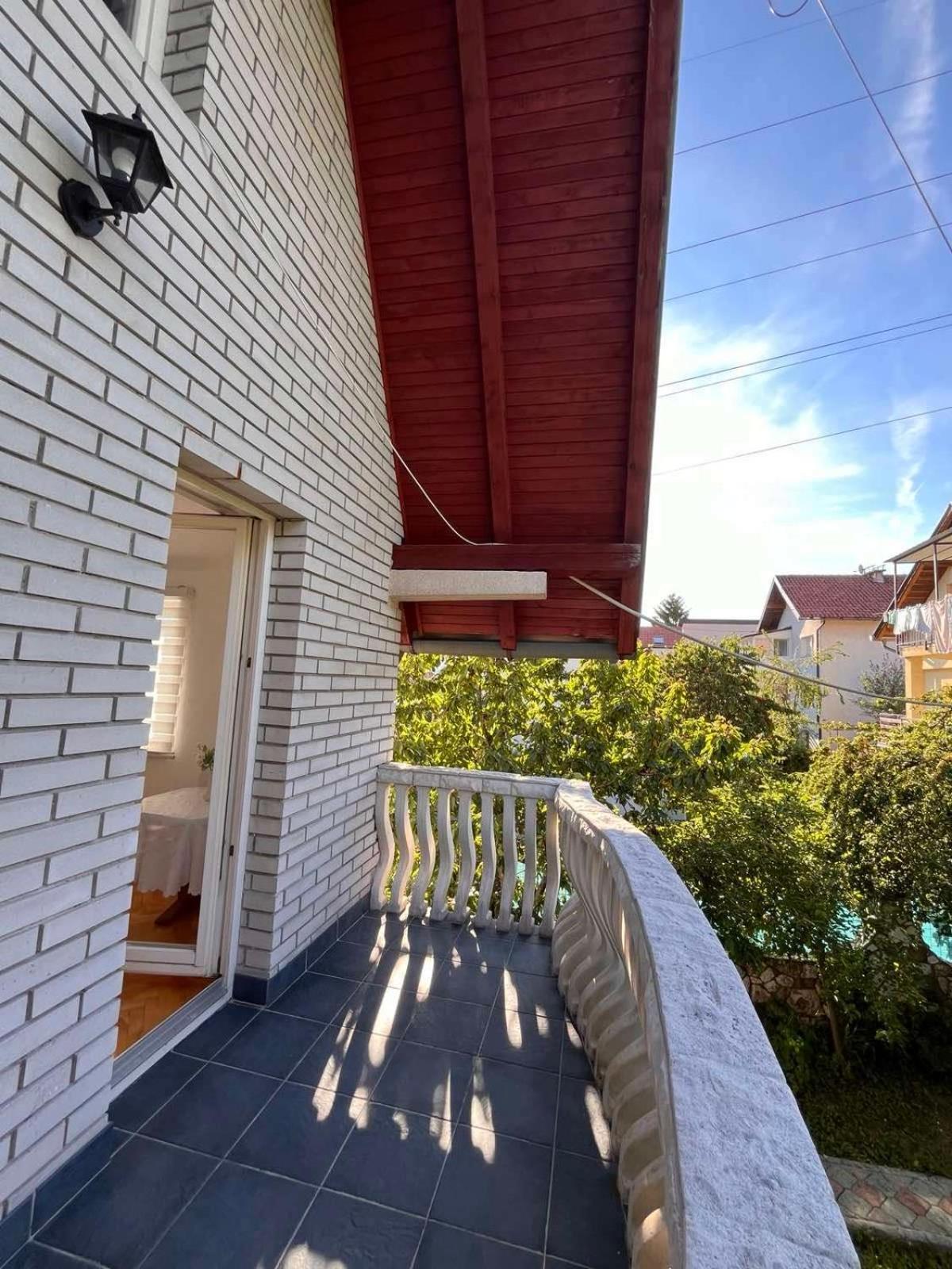 Villa Sunny Side Sarajevo Exterior photo